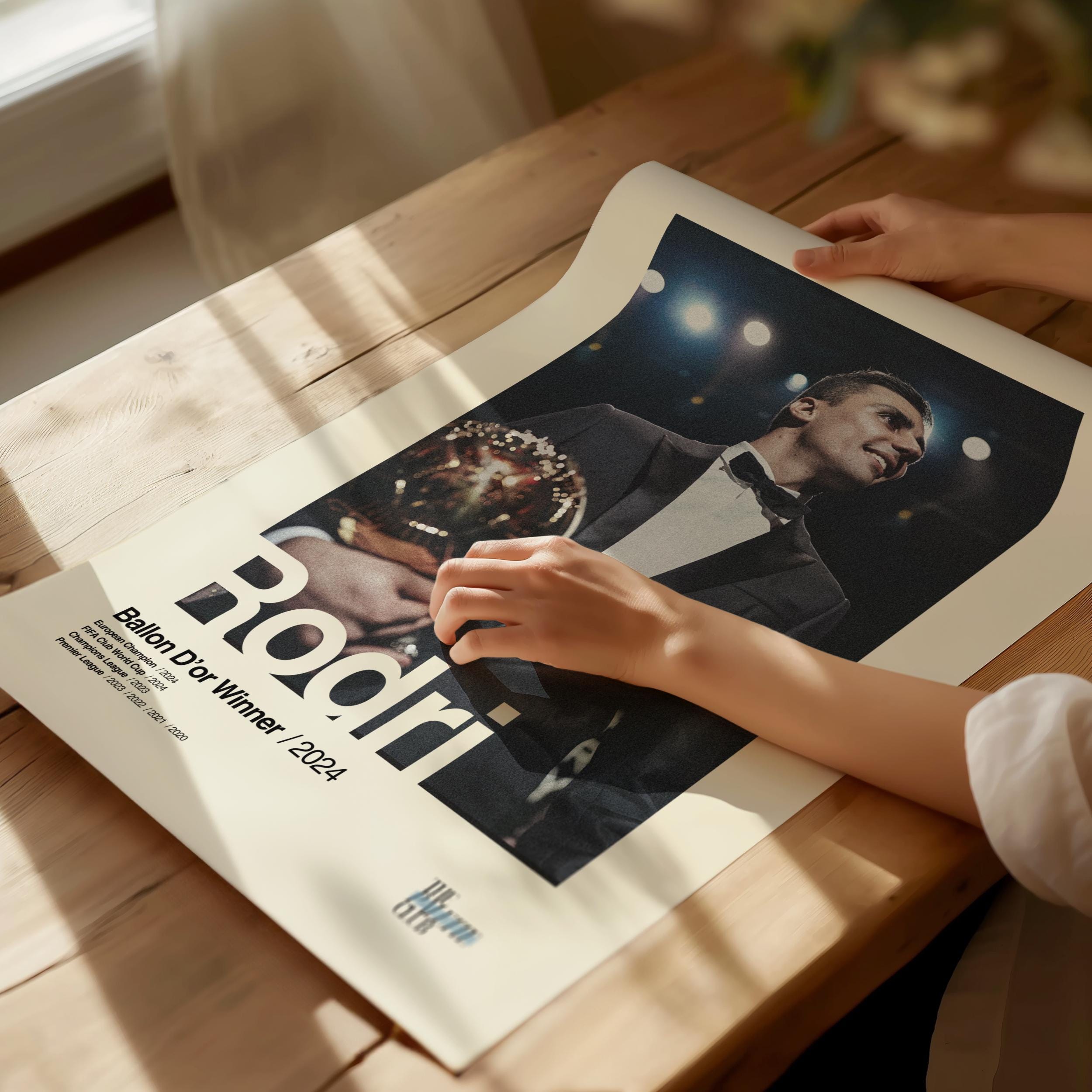 Rodri Ballon D&#39;or Poster, Manchester City Mid-Century Modern Poster, Retro Soccer Art, Minimalist Rodrigo Canvas, Aesthetic Treble Print